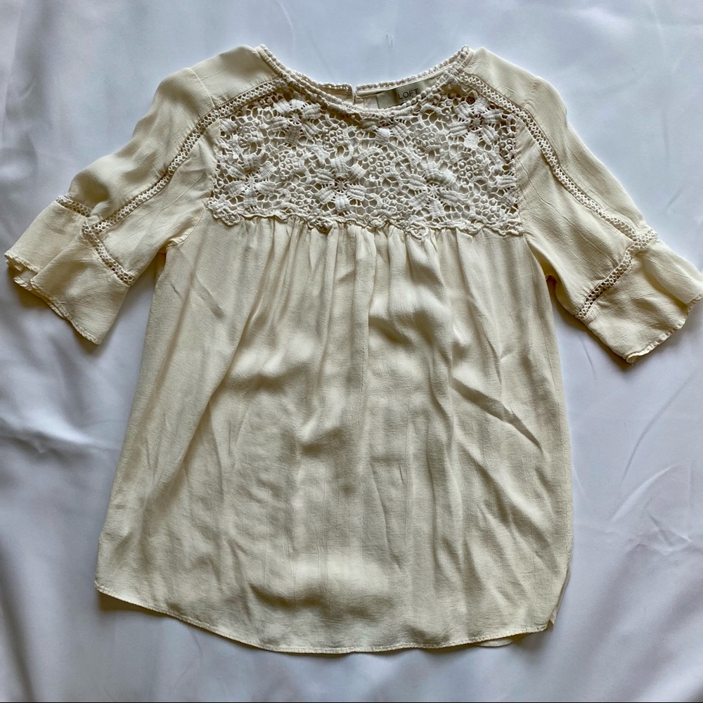 Loft Floral Fluttery-Sleeved Blouse
